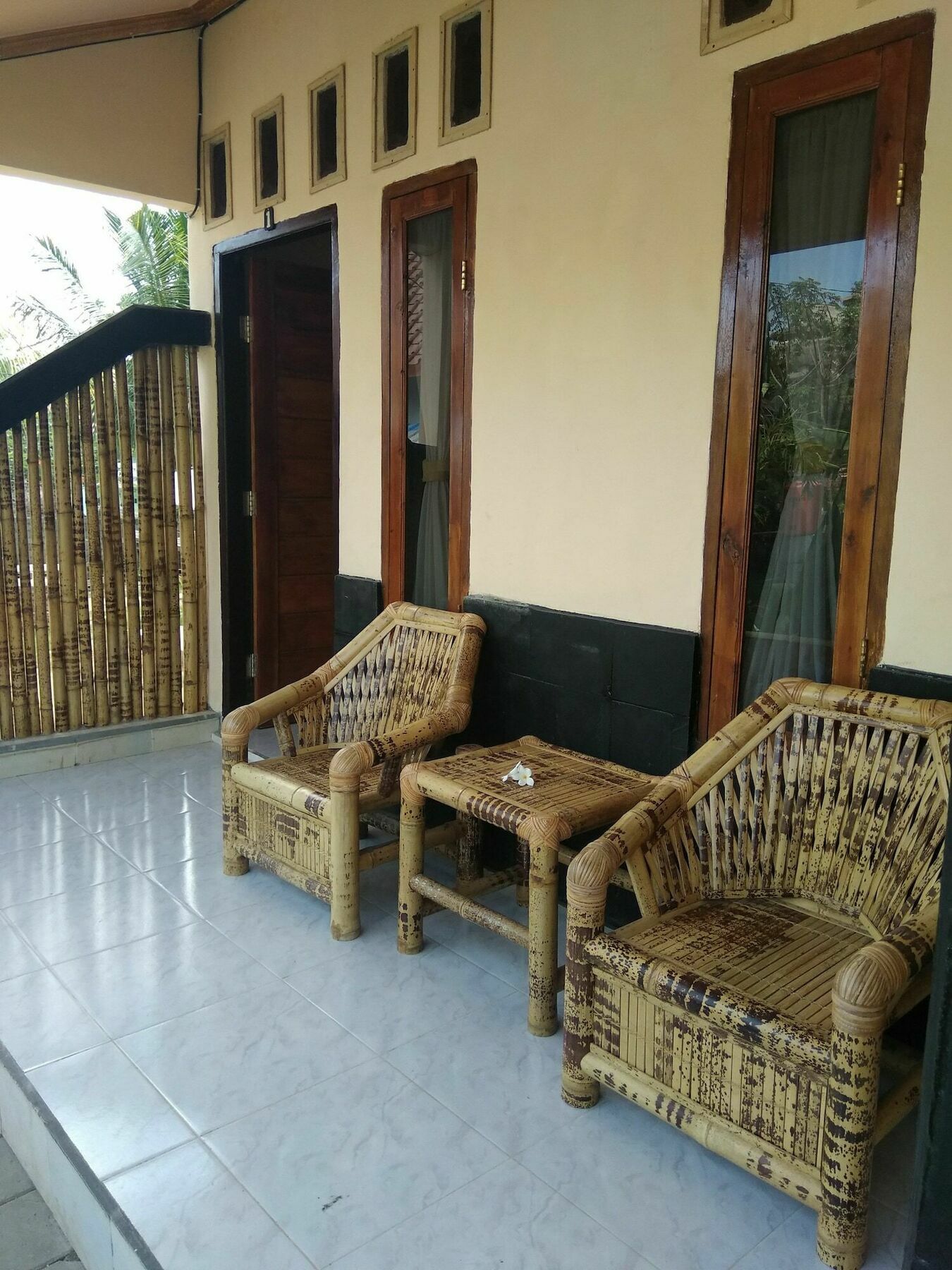 Telage Indah Homestay Kuta  Exterior photo