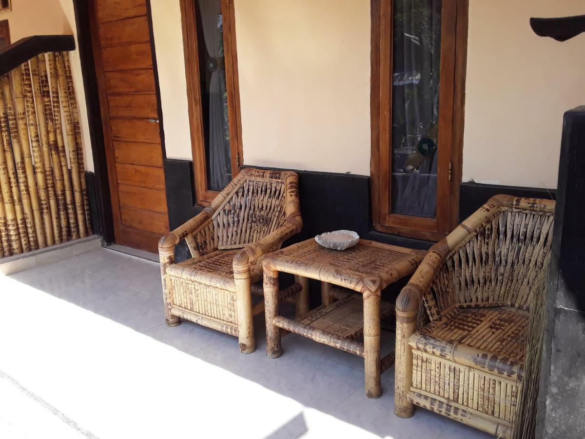 Telage Indah Homestay Kuta  Exterior photo