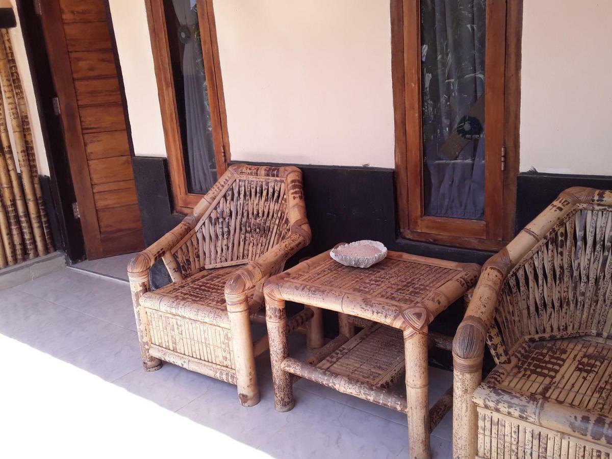Telage Indah Homestay Kuta  Exterior photo